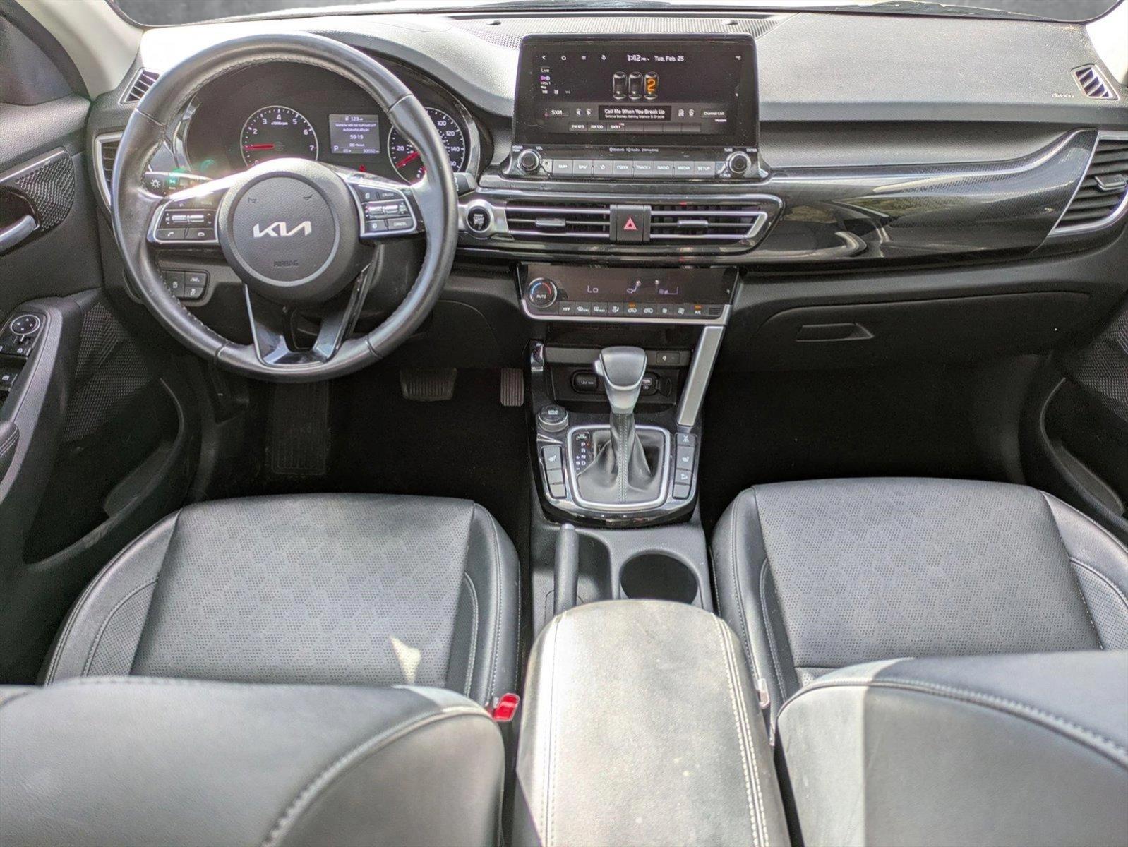 2022 Kia Seltos Vehicle Photo in GOLDEN, CO 80401-3850