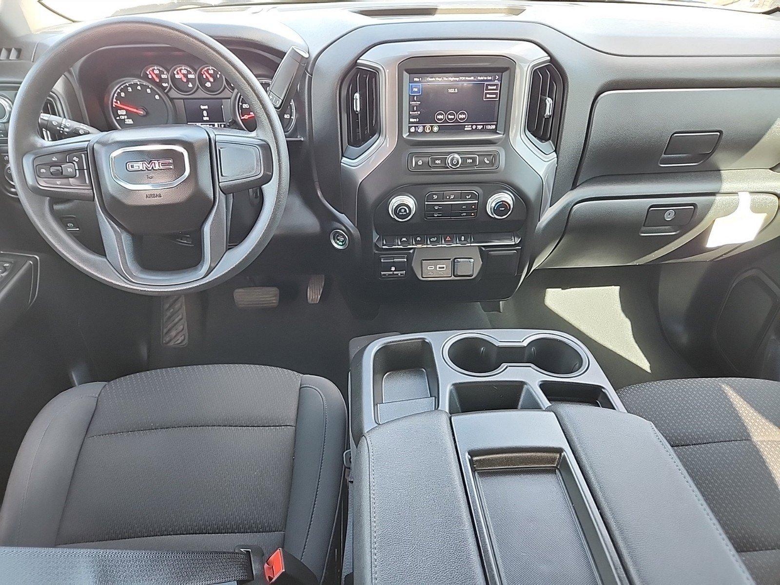 2024 GMC Sierra 1500 Vehicle Photo in Albuquerque, NM 87110