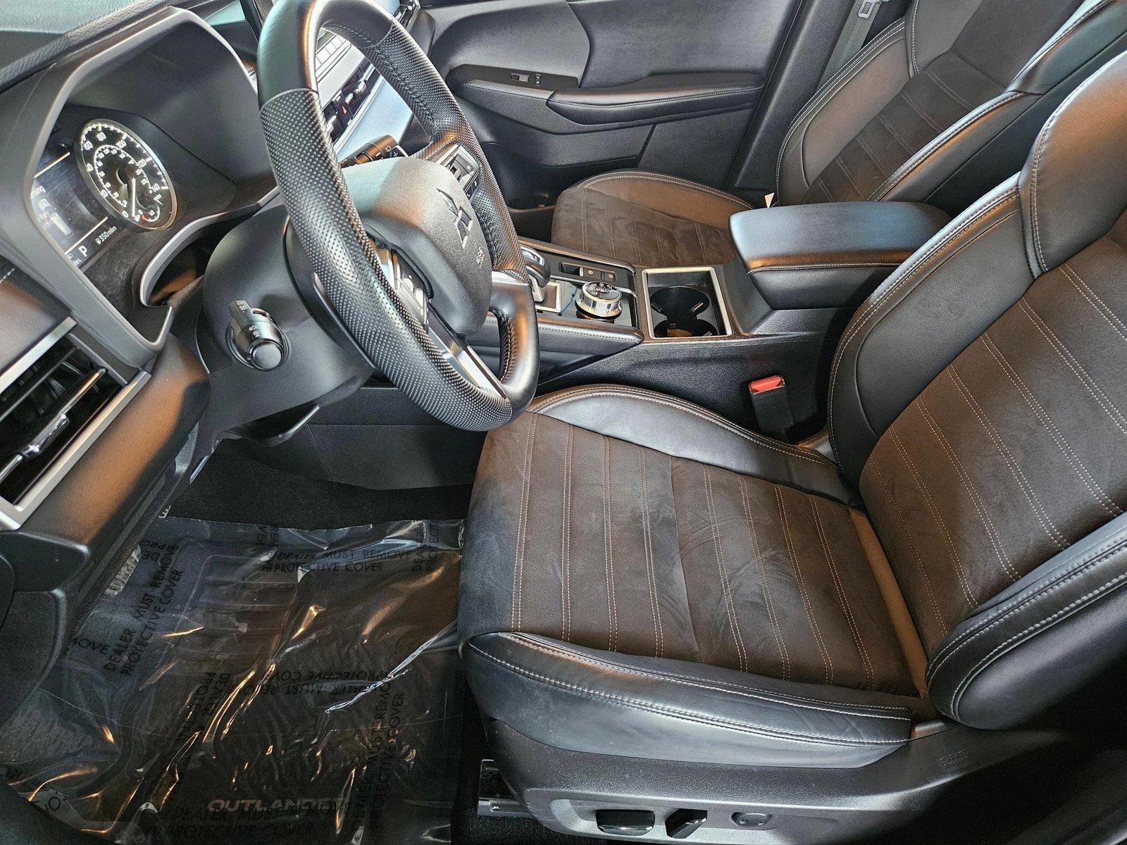 2023 Mitsubishi Outlander Vehicle Photo in Henderson, NV 89014
