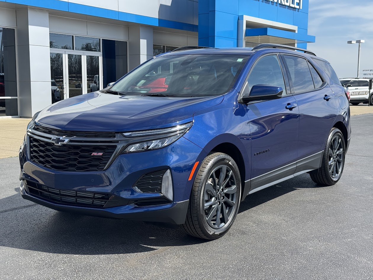 2023 Chevrolet Equinox Vehicle Photo in BOONVILLE, IN 47601-9633