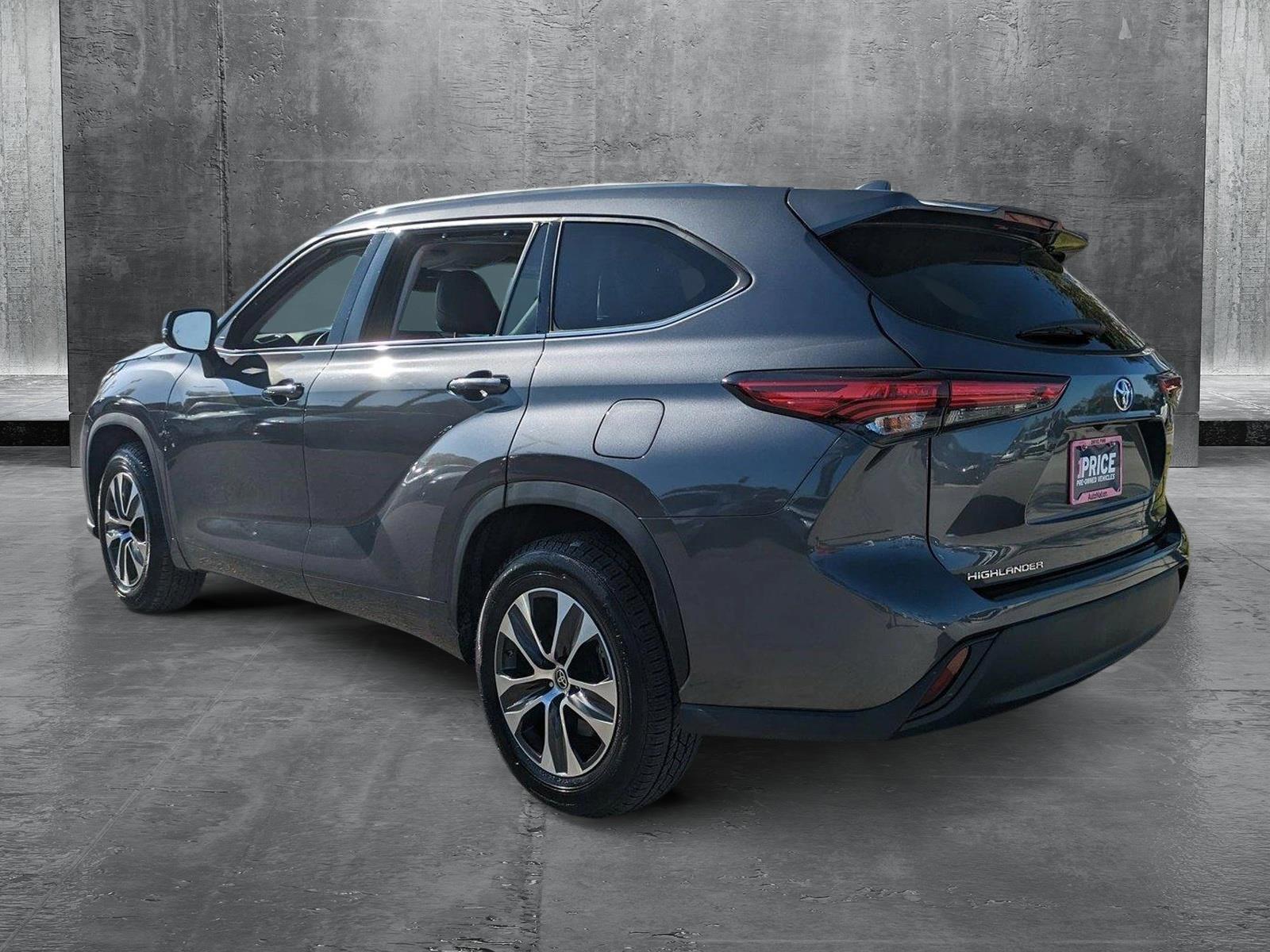 2022 Toyota Highlander Vehicle Photo in Winter Park, FL 32792