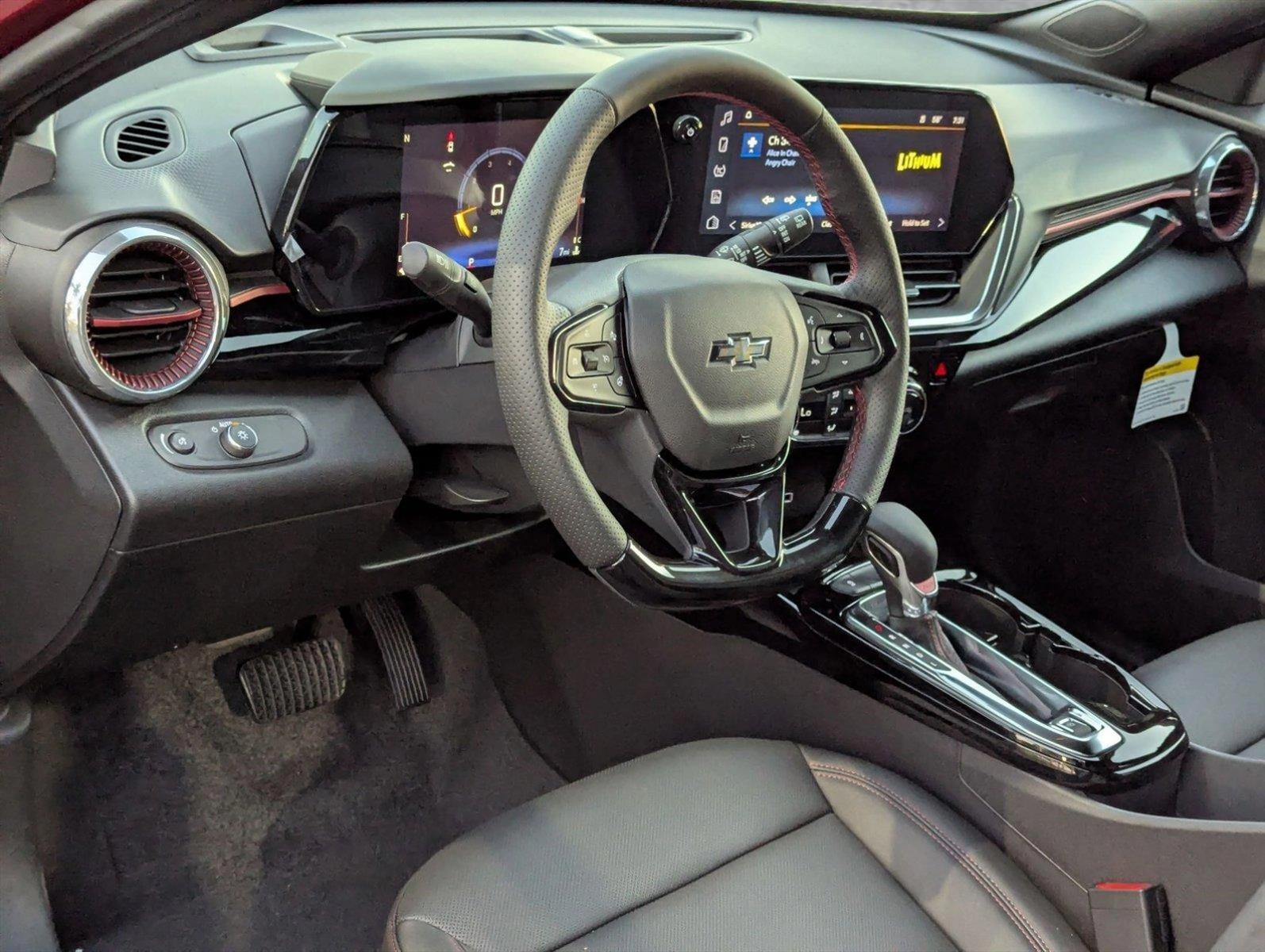 2025 Chevrolet Trax Vehicle Photo in GREENACRES, FL 33463-3207