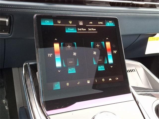 2025 Cadillac ESCALADE IQ Vehicle Photo in ALLENTOWN, PA 18103-7399