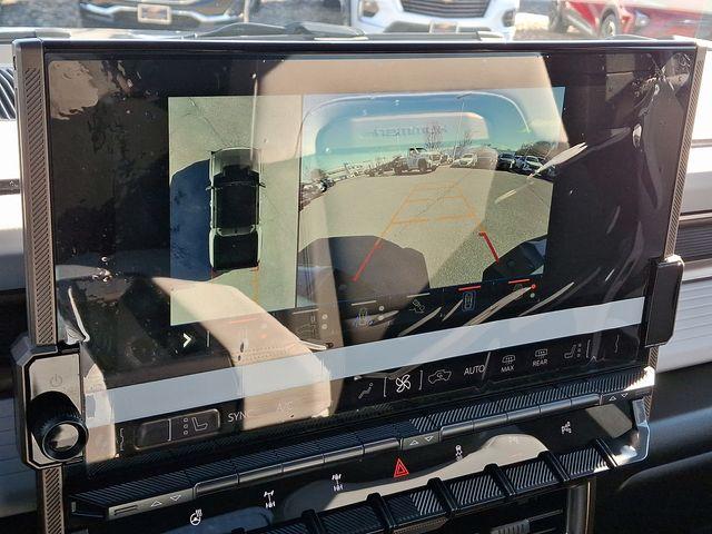 2022 GMC HUMMER EV Pickup Vehicle Photo in DANBURY, CT 06810-5034