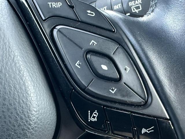 2018 Toyota C-HR Vehicle Photo in COLUMBIA, MO 65203-3903