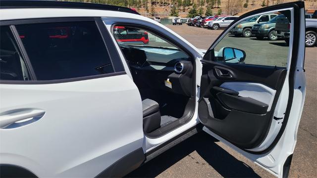 2025 Chevrolet Trax Vehicle Photo in FLAGSTAFF, AZ 86001-6214