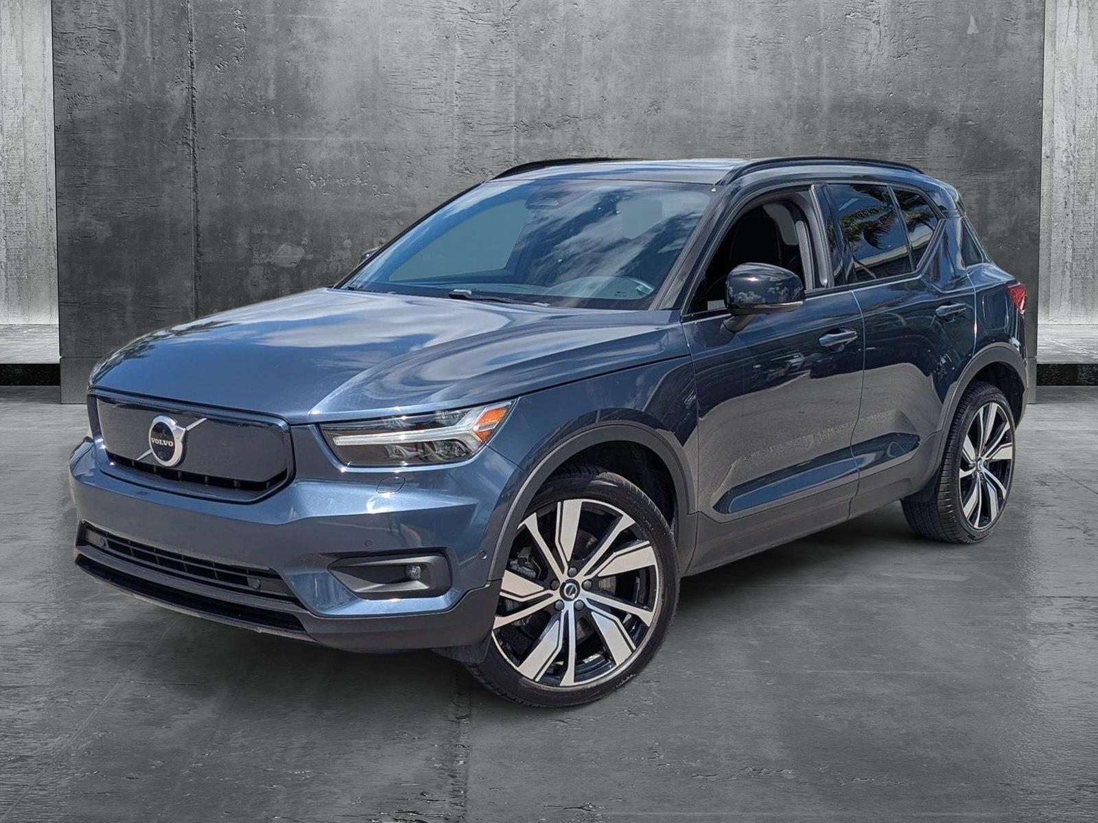 2022 Volvo XC40 Recharge Pure Electric Vehicle Photo in Delray Beach, FL 33444