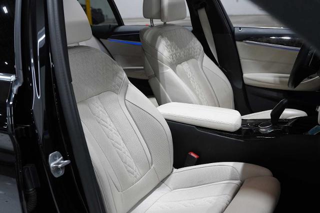 2022 BMW 540i Vehicle Photo in GRAPEVINE, TX 76051