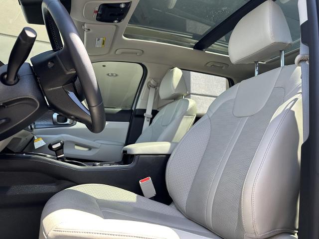 2025 Kia Sorento Vehicle Photo in Tucson, AZ 85712