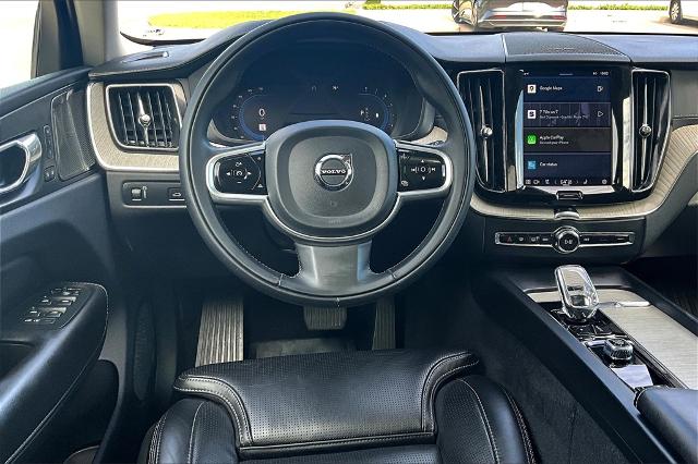 2022 Volvo XC60 Vehicle Photo in Houston, TX 77007