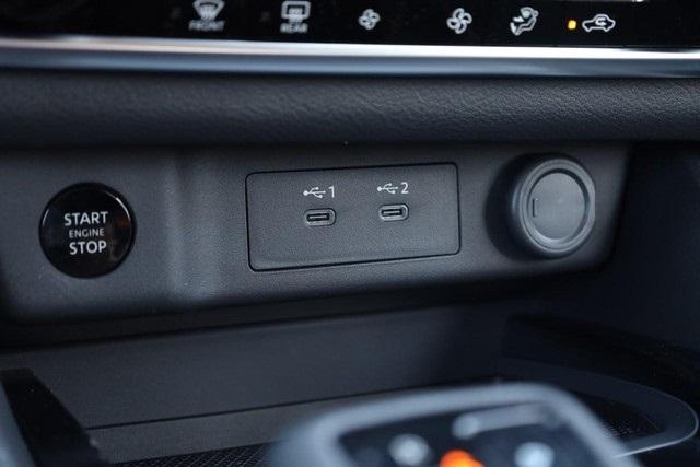 2025 Nissan Rogue Vehicle Photo in Hazelwood, MO 63042