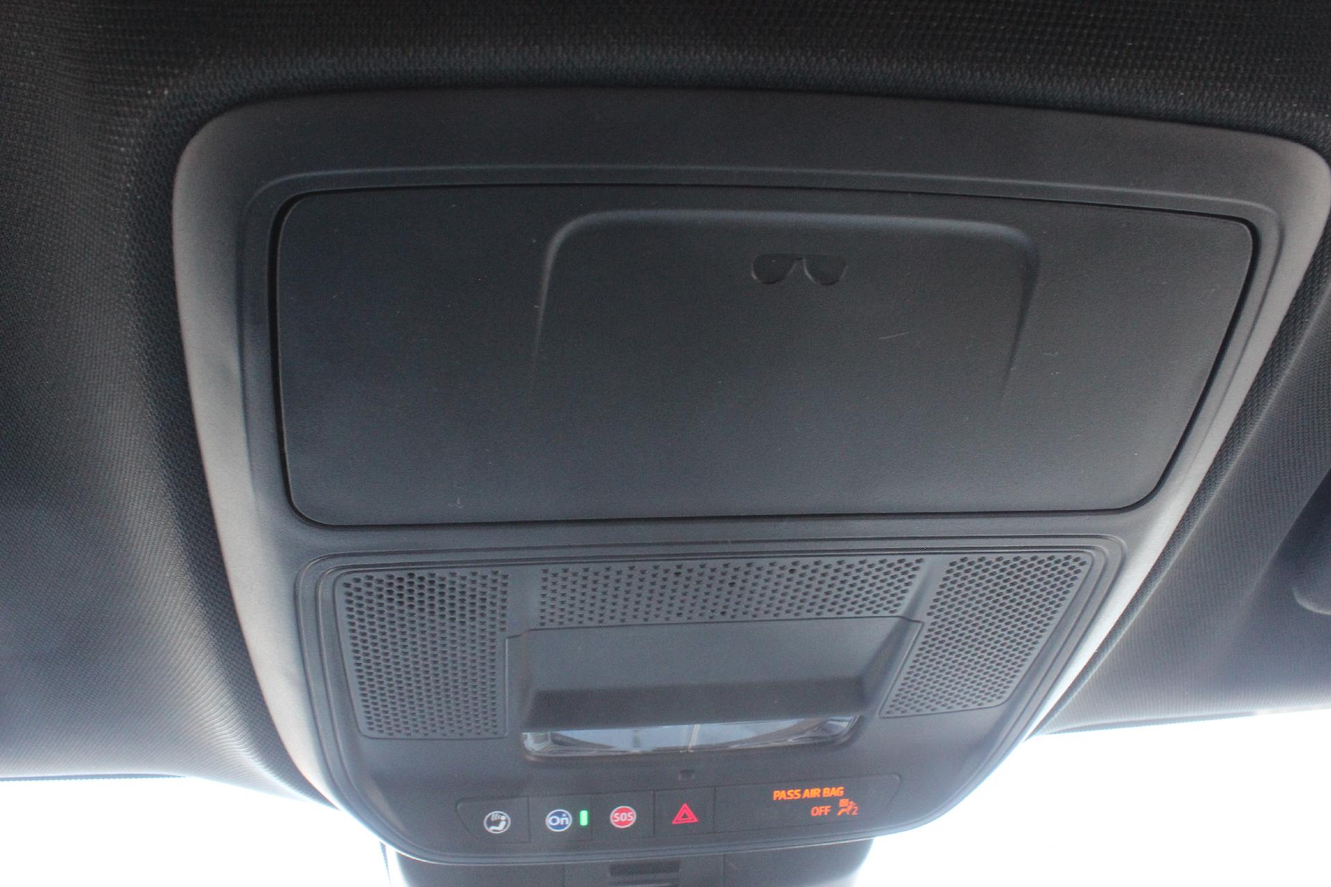 2025 GMC Acadia Vehicle Photo in AURORA, CO 80012-4011