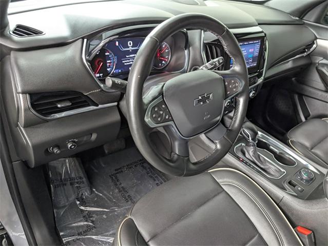 2023 Chevrolet Traverse Vehicle Photo in ENGLEWOOD, CO 80113-6708
