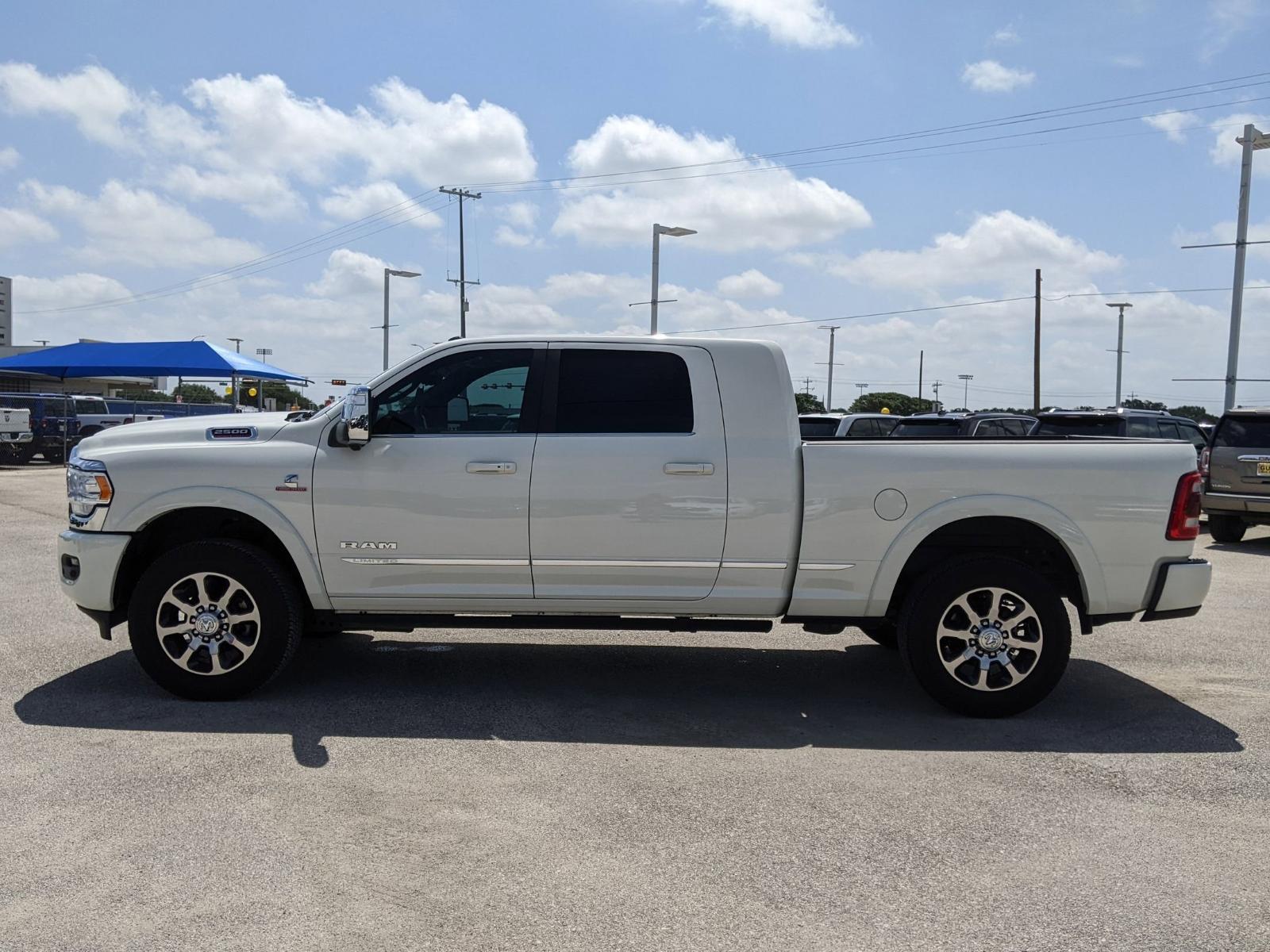 2024 Ram 2500 Vehicle Photo in Seguin, TX 78155