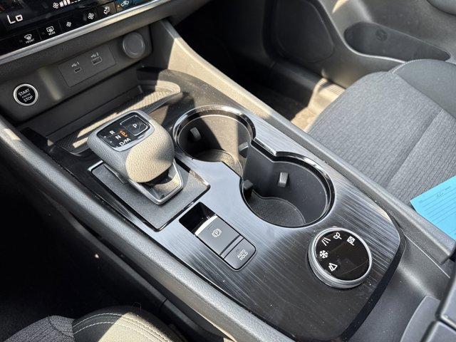 2023 Nissan Rogue Vehicle Photo in Flemington, NJ 08822