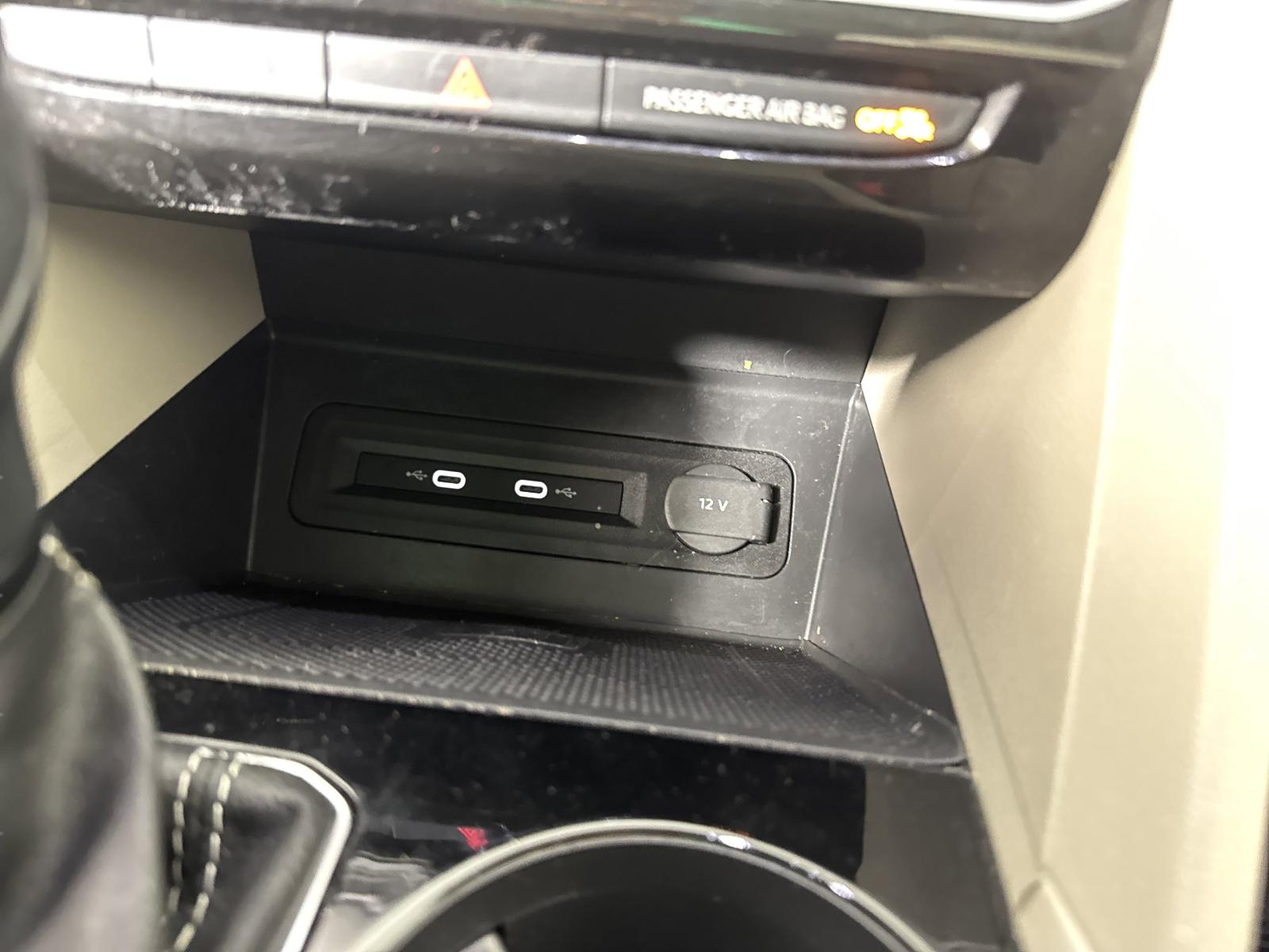 2022 Volkswagen Atlas Vehicle Photo in Georgetown, TX 78626