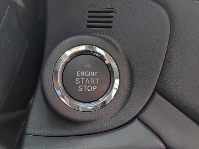 2025 Subaru Outback Vehicle Photo in Green Bay, WI 54304