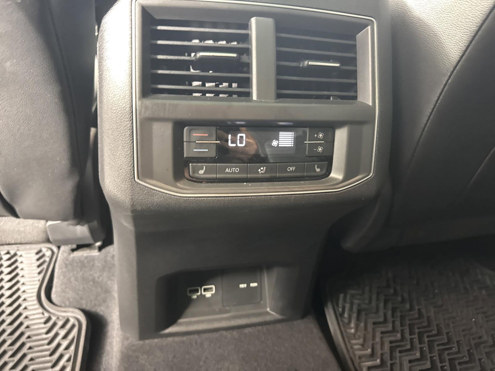 2018 Volkswagen Atlas Vehicle Photo in Georgetown, TX 78626