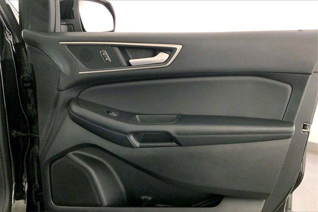 2024 Ford Edge Vehicle Photo in INDEPENDENCE, MO 64055-1314
