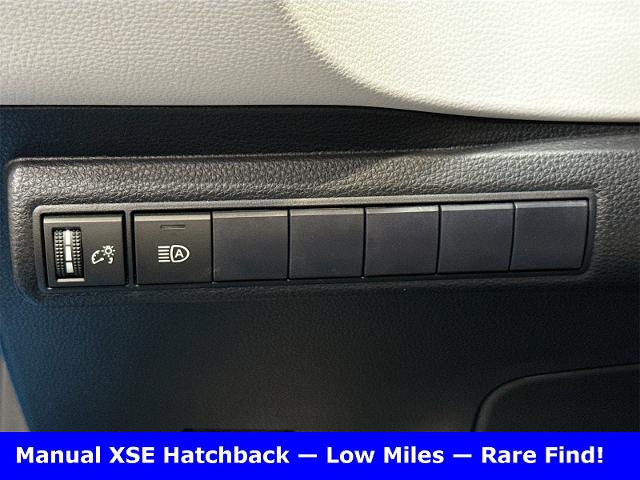 2021 Toyota Corolla Hatchback Vehicle Photo in EVERETT, WA 98203-5662