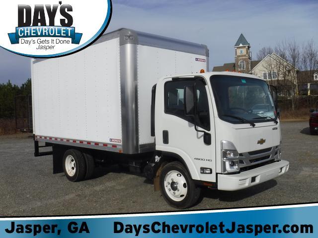 2024 Chevrolet 4500 HG LCF Gas Vehicle Photo in JASPER, GA 30143-8655