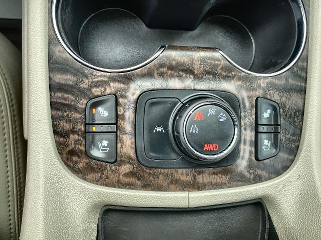 2023 GMC Acadia Vehicle Photo in WILLIAMSVILLE, NY 14221-2883