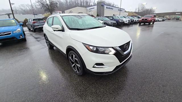 2022 Nissan Rogue Sport Vehicle Photo in Pleasant Hills, PA 15236