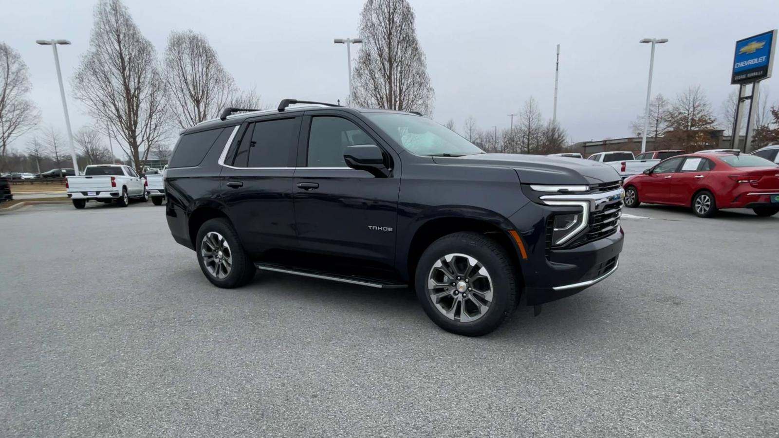 2025 Chevrolet Tahoe Vehicle Photo in BENTONVILLE, AR 72712-4322