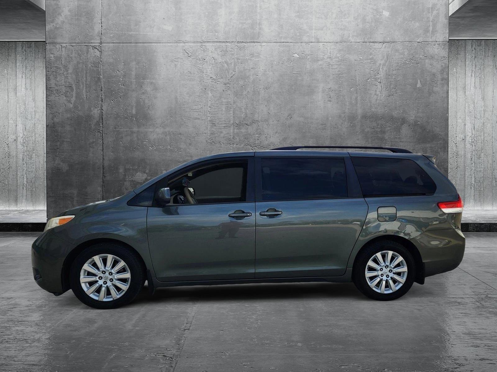 2014 Toyota Sienna Vehicle Photo in Winter Park, FL 32792