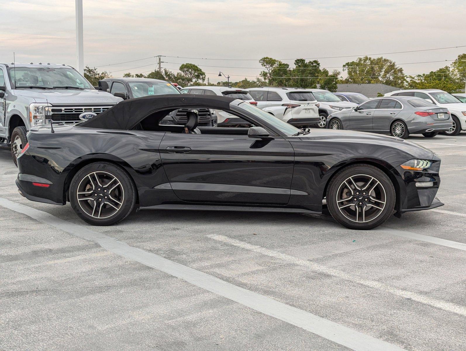 2022 Ford Mustang Vehicle Photo in Ft. Myers, FL 33907