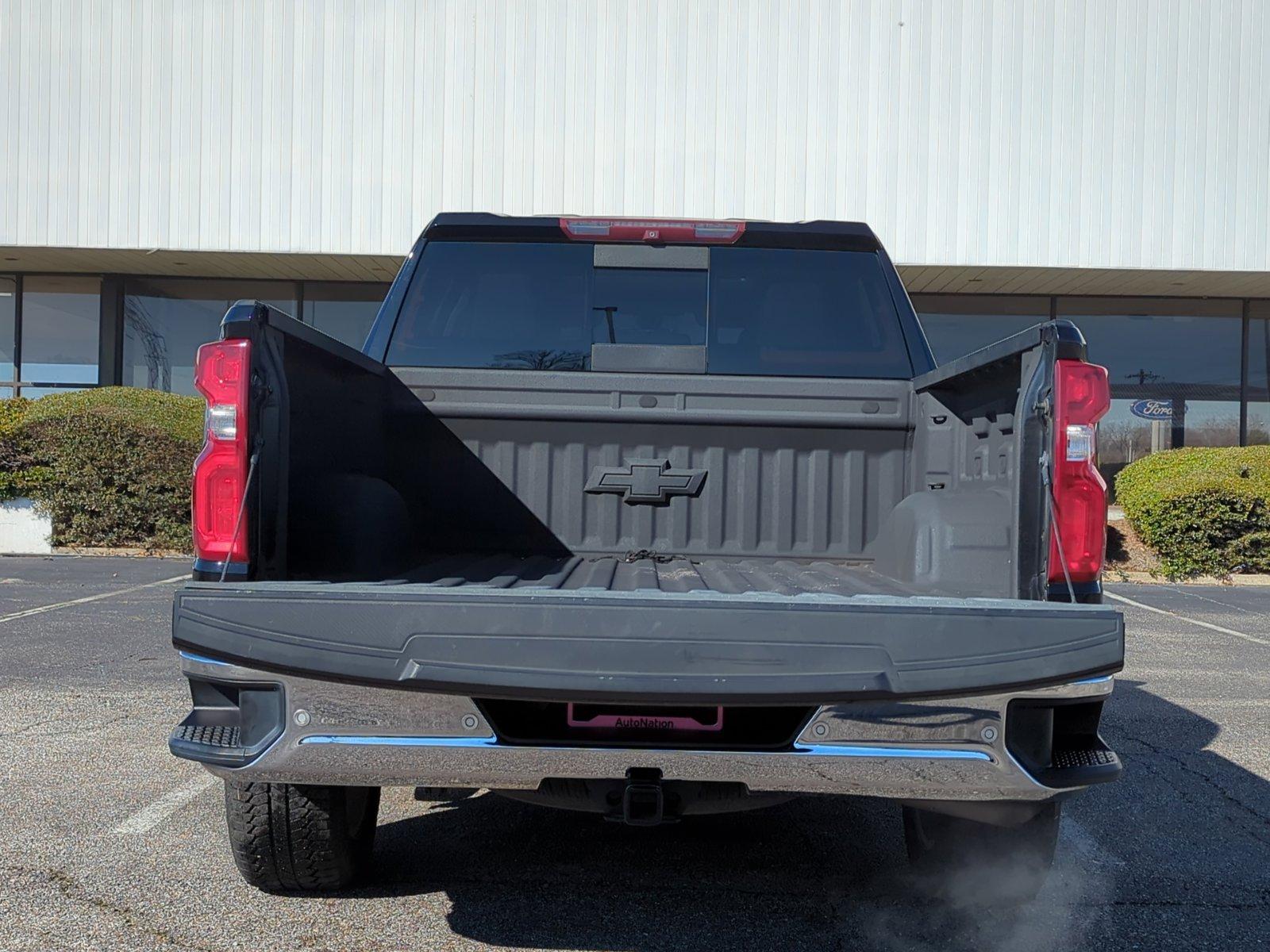 2019 Chevrolet Silverado 1500 Vehicle Photo in MEMPHIS, TN 38115-1503