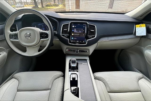 2025 Volvo XC90 Vehicle Photo in Houston, TX 77007