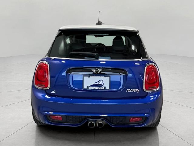 2019 MINI Cooper S Hardtop Signature Vehicle Photo in Appleton, WI 54913