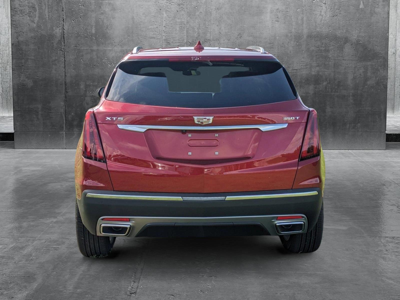 2024 Cadillac XT5 Vehicle Photo in WEST PALM BEACH, FL 33407-3296