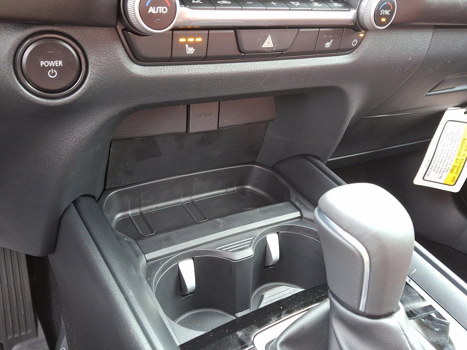 2025 Mazda CX-50 Hybrid Vehicle Photo in Trevose, PA 19053