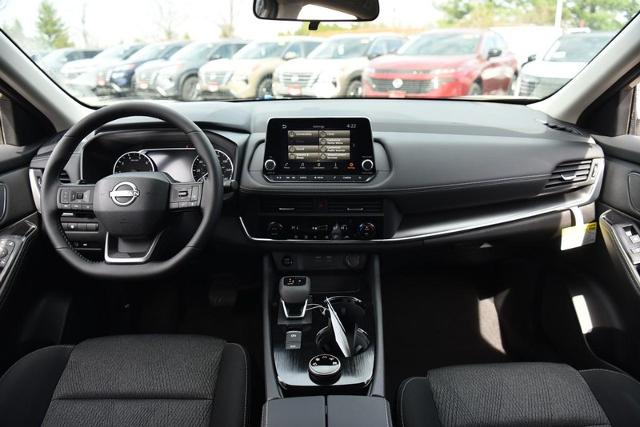 2025 Nissan Rogue Vehicle Photo in Ballwin, MO 63011