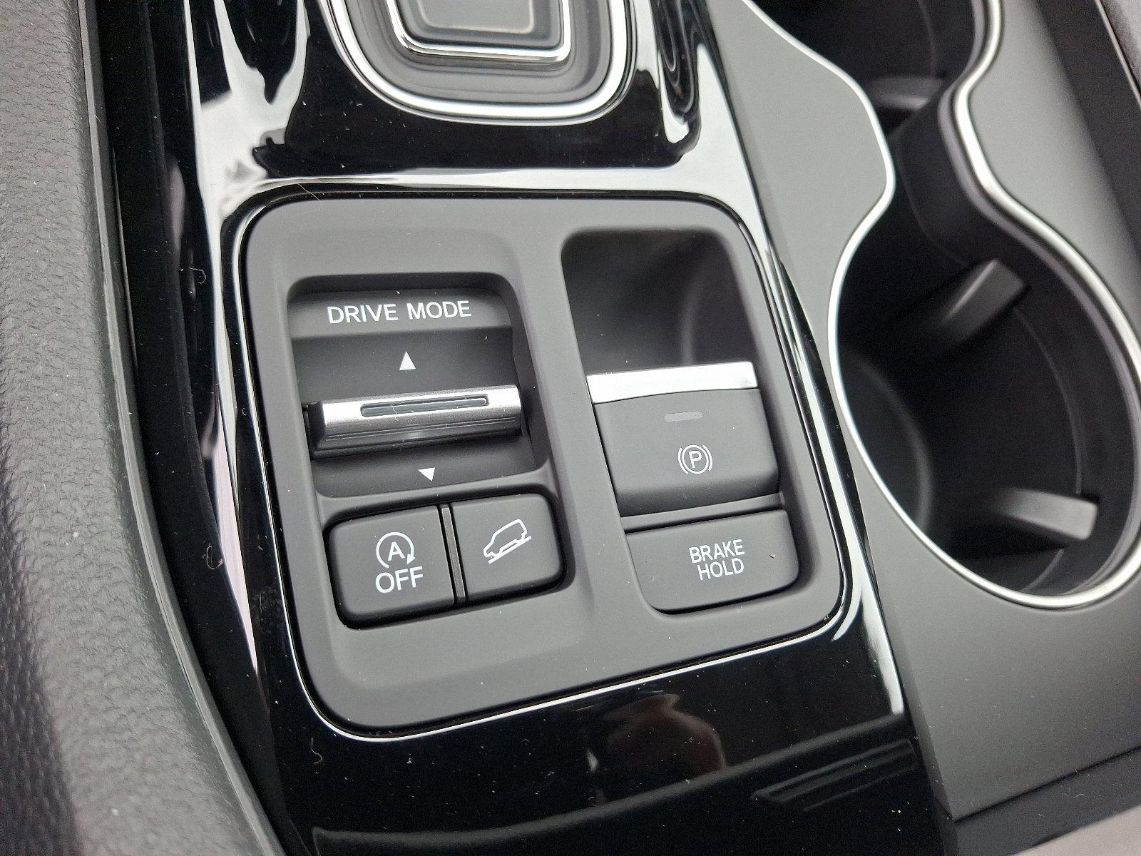 2025 Honda Pilot Vehicle Photo in Harrisburg, PA 17111