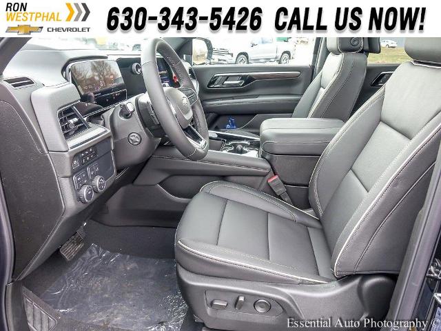 2025 Chevrolet Suburban Vehicle Photo in AURORA, IL 60503-9326