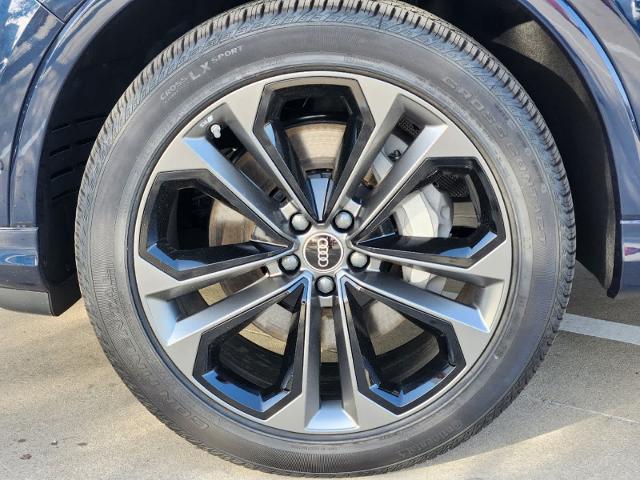 2025 Audi Q7 Vehicle Photo in MCKINNEY, TX 75070