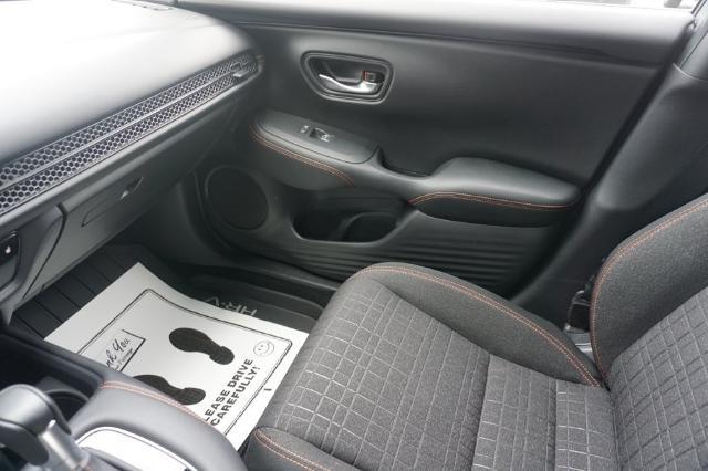 2024 Honda HR-V Vehicle Photo in FAIRMONT, WV 26554-2318
