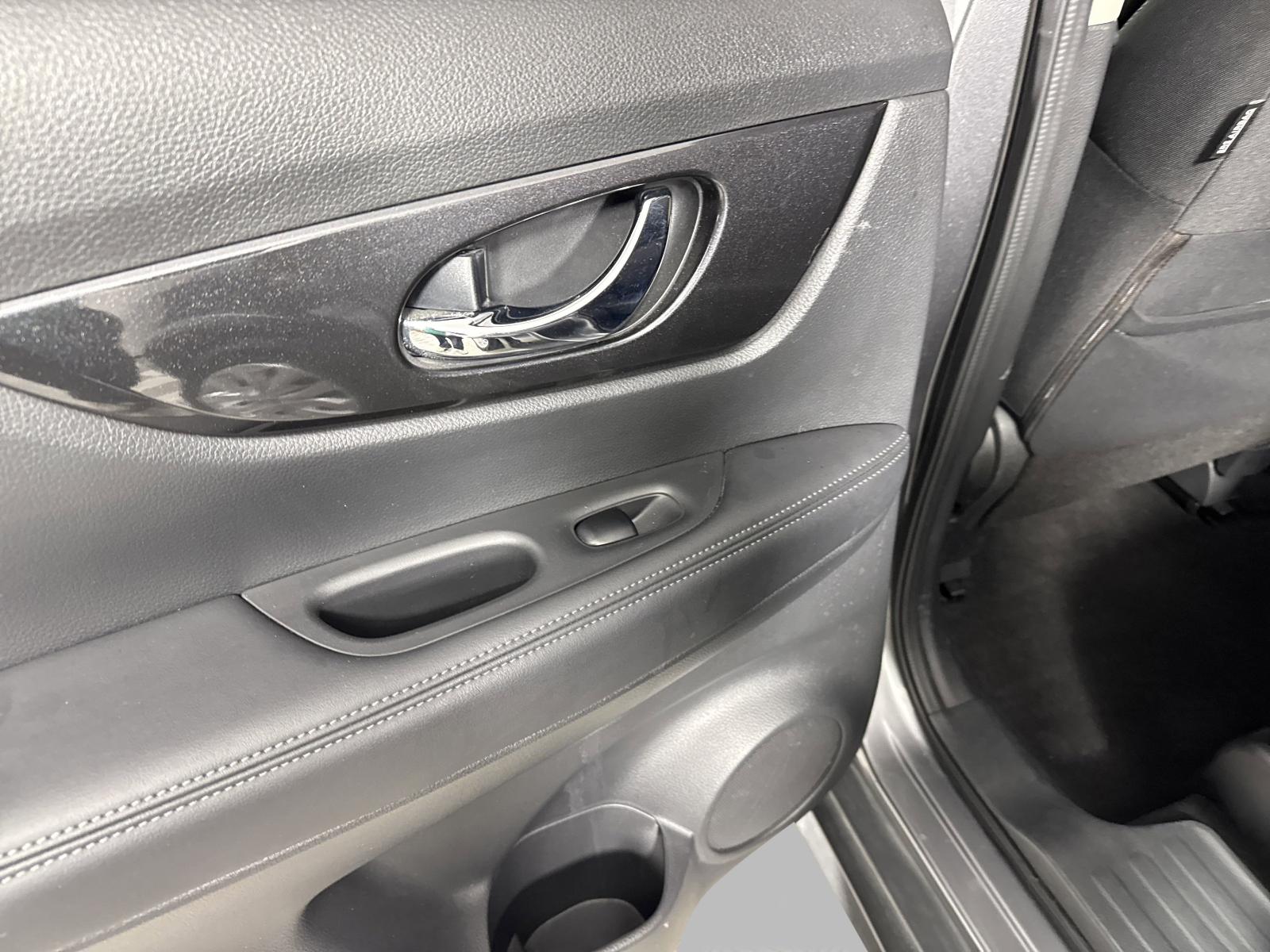2017 Nissan Rogue Vehicle Photo in Georgetown, TX 78626