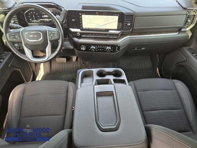 2022 GMC Sierra 1500 Vehicle Photo in DENTON, TX 76210-9321