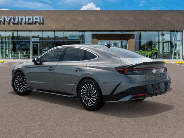 2025 Hyundai SONATA Hybrid Vehicle Photo in Peoria, IL 61615
