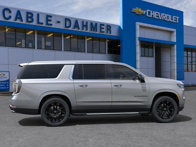 2025 Chevrolet Suburban Vehicle Photo in KANSAS CITY, MO 64114-4502