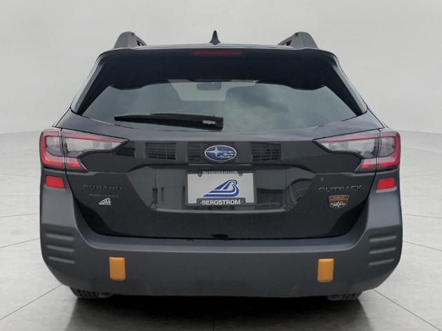 2025 Subaru Outback Vehicle Photo in Green Bay, WI 54304