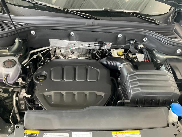 2025 Volkswagen Atlas Vehicle Photo in Oshkosh, WI 54904