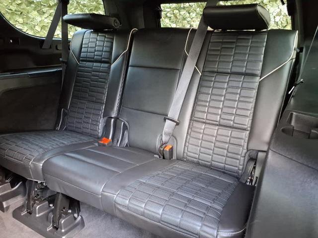 2024 Cadillac Escalade ESV Vehicle Photo in San Antonio, TX 78230-1001