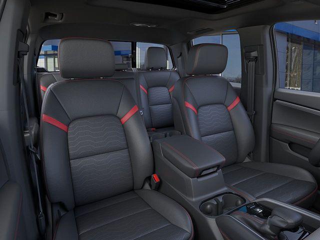 2025 Chevrolet Colorado Vehicle Photo in DANBURY, CT 06810-5034