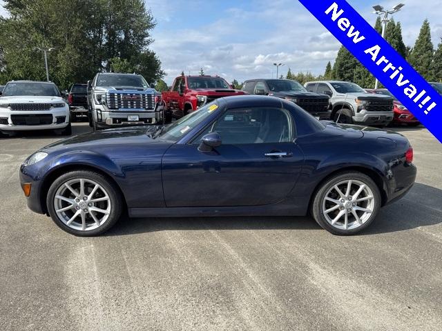 2010 Mazda MX-5 Miata Vehicle Photo in Puyallup, WA 98371