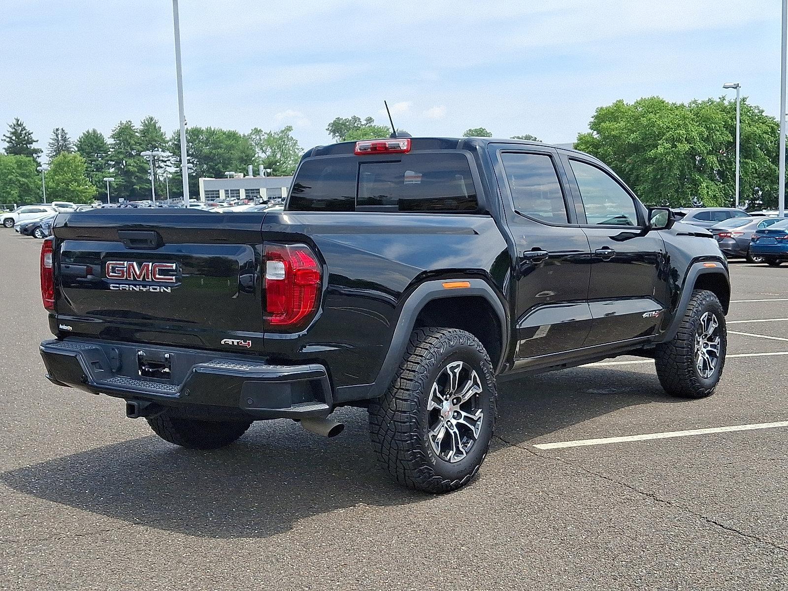 2024 GMC Canyon Vehicle Photo in Trevose, PA 19053